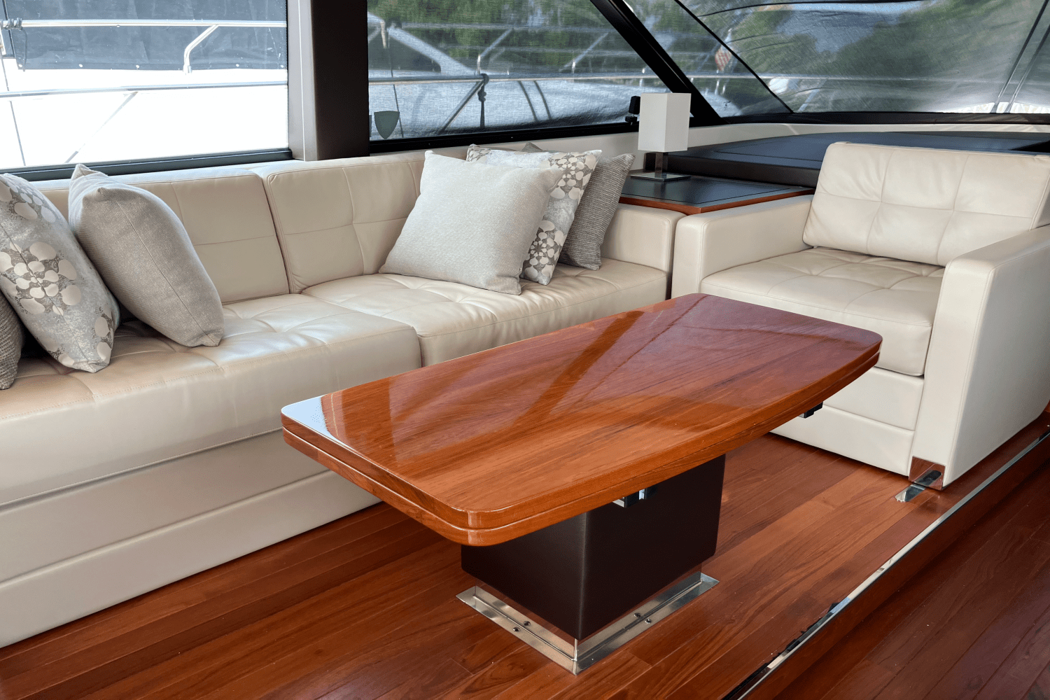 2016 Tiara Yachts 50 COUPE Image Thumbnail #28