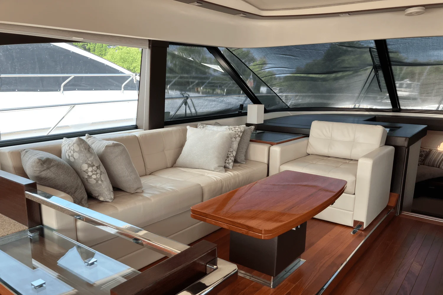 2016 Tiara Yachts 50 COUPE Image Thumbnail #29