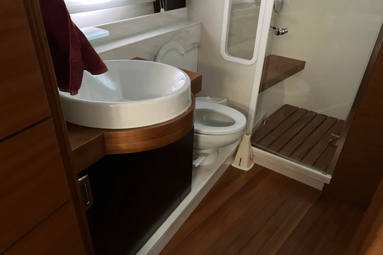 2016 Tiara Yachts 50 COUPE Image Thumbnail #49