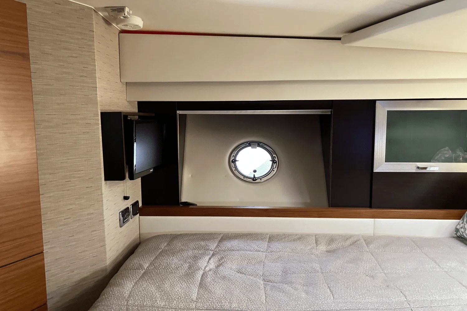 2016 Tiara Yachts 50 COUPE Image Thumbnail #45