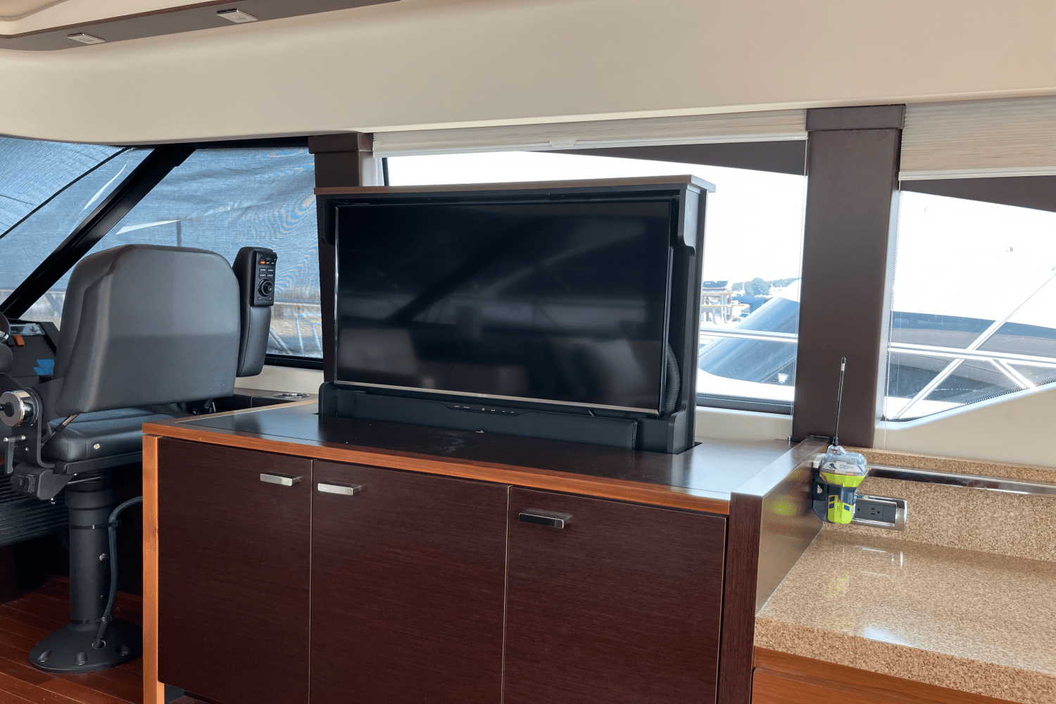 2016 Tiara Yachts 50 COUPE Image Thumbnail #30