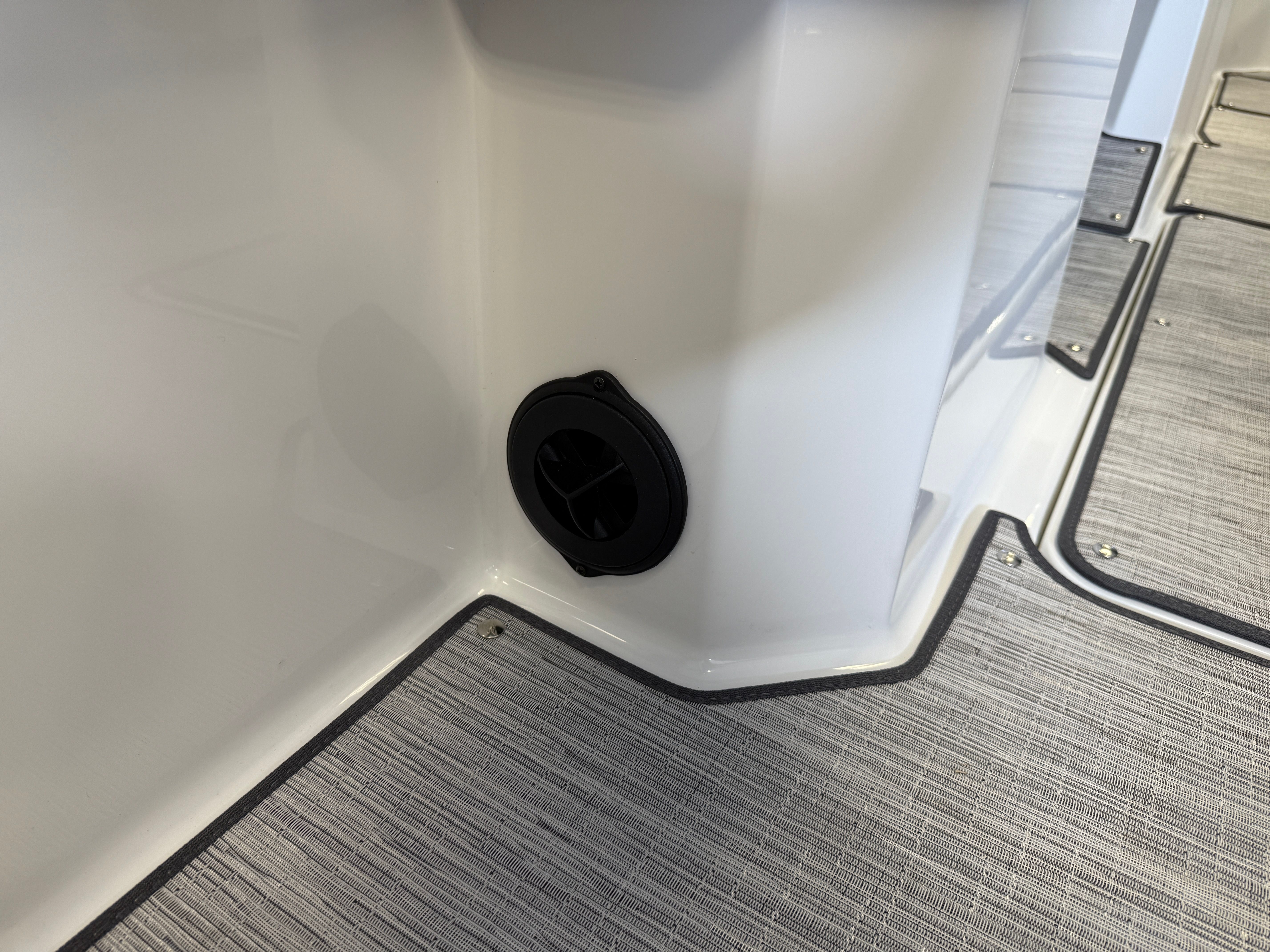 2026 Cobalt R4 Image Thumbnail #50