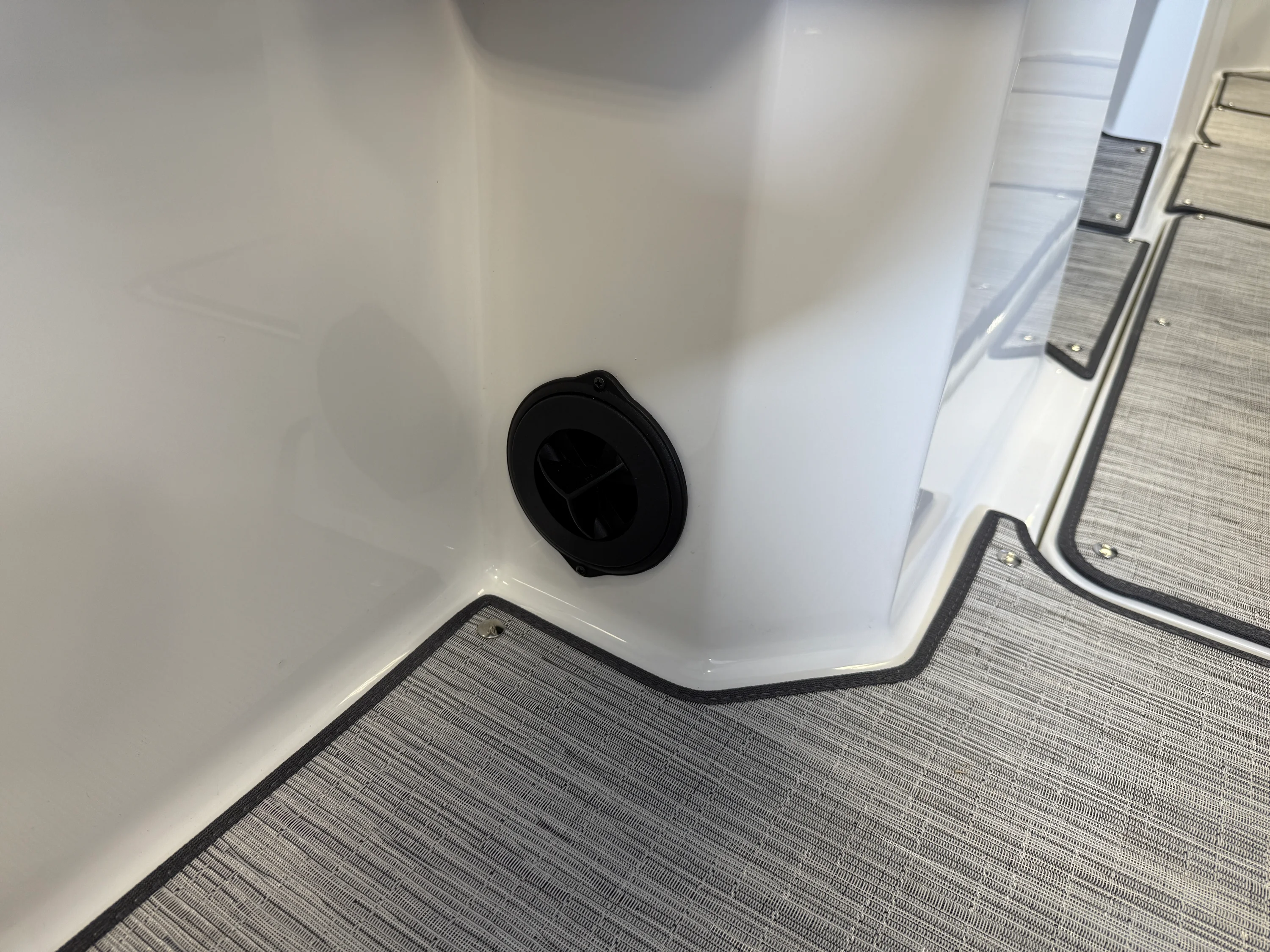 2026 Cobalt R4 Image Thumbnail #50