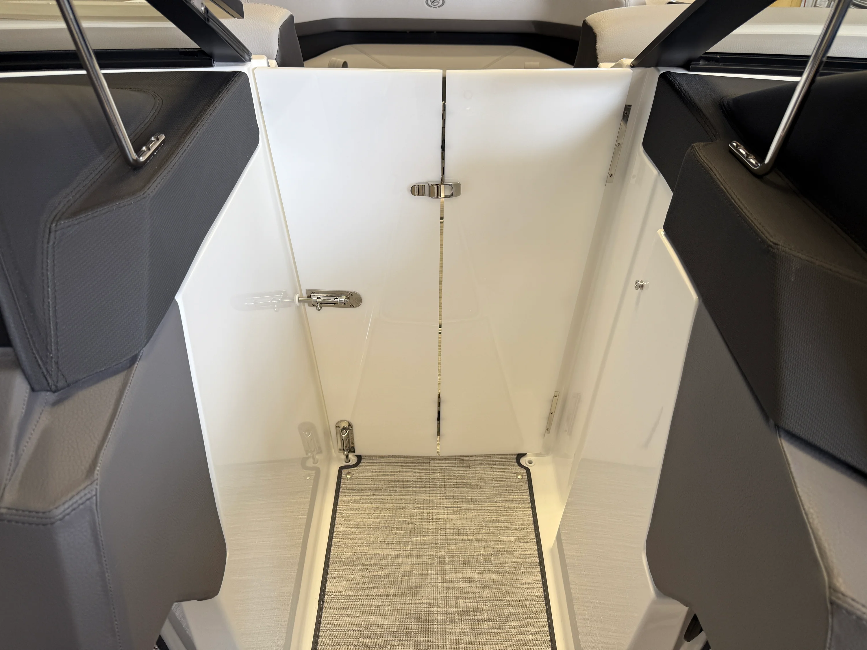 2026 Cobalt R4 Image Thumbnail #90