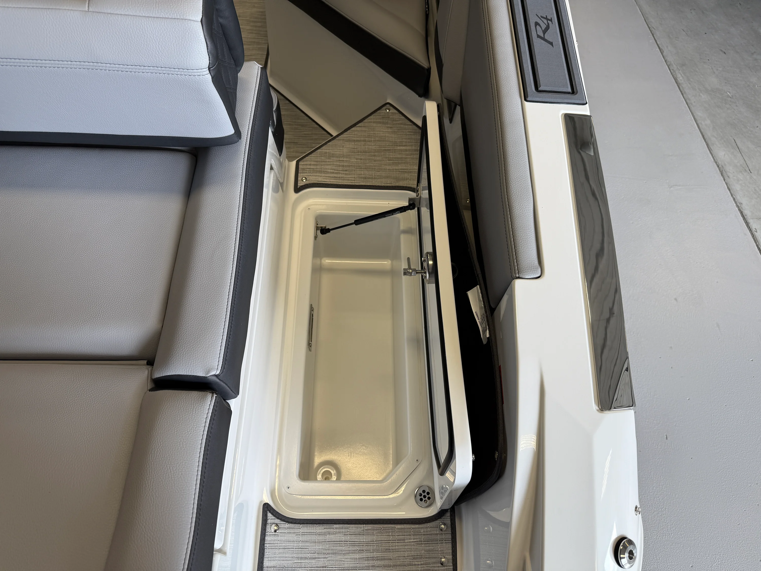 2026 Cobalt R4 Image Thumbnail #27