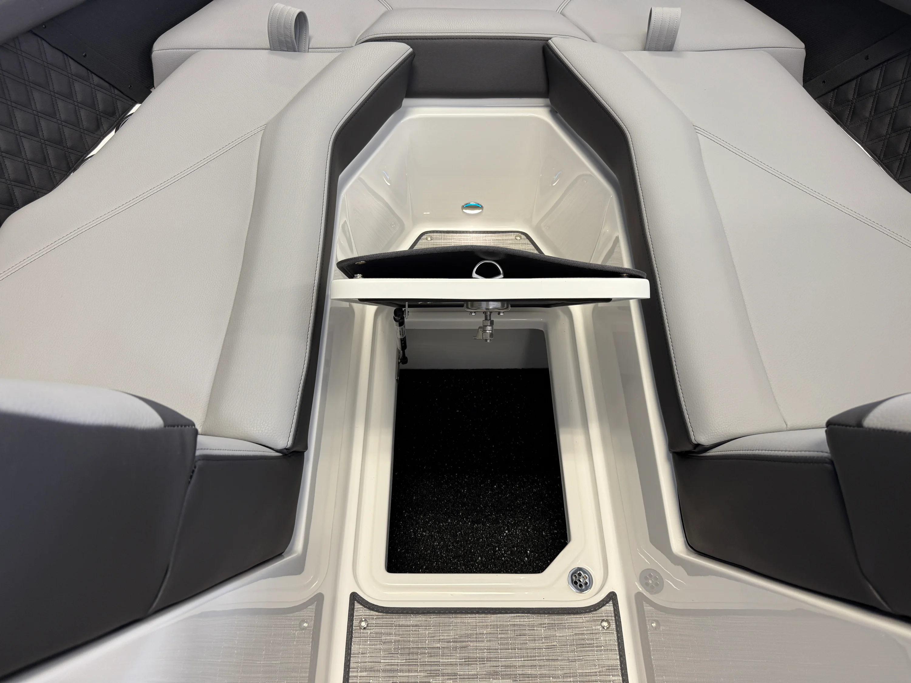 2026 Cobalt R4 Image Thumbnail #92