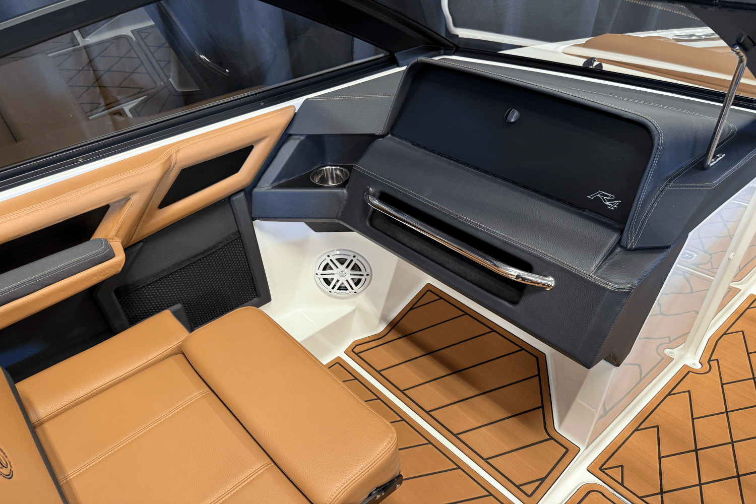 2026 Cobalt R4 Image Thumbnail #38