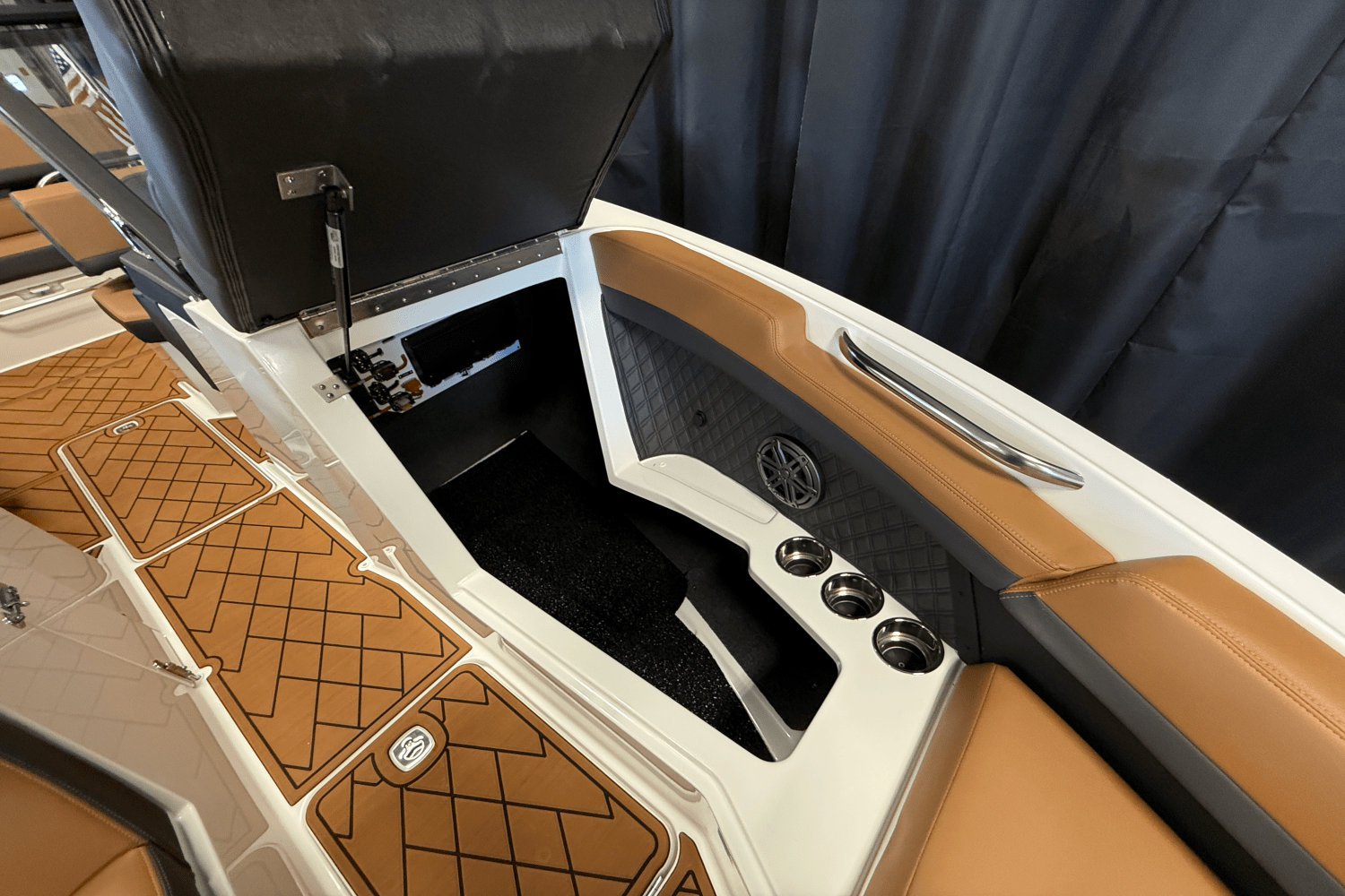 2026 Cobalt R4 Image Thumbnail #72