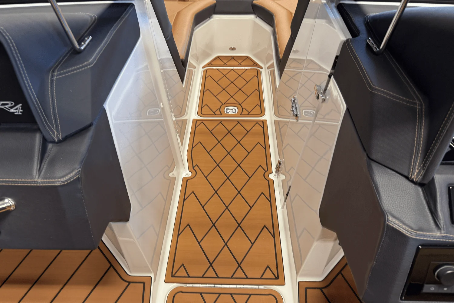 2026 Cobalt R4 Image Thumbnail #67