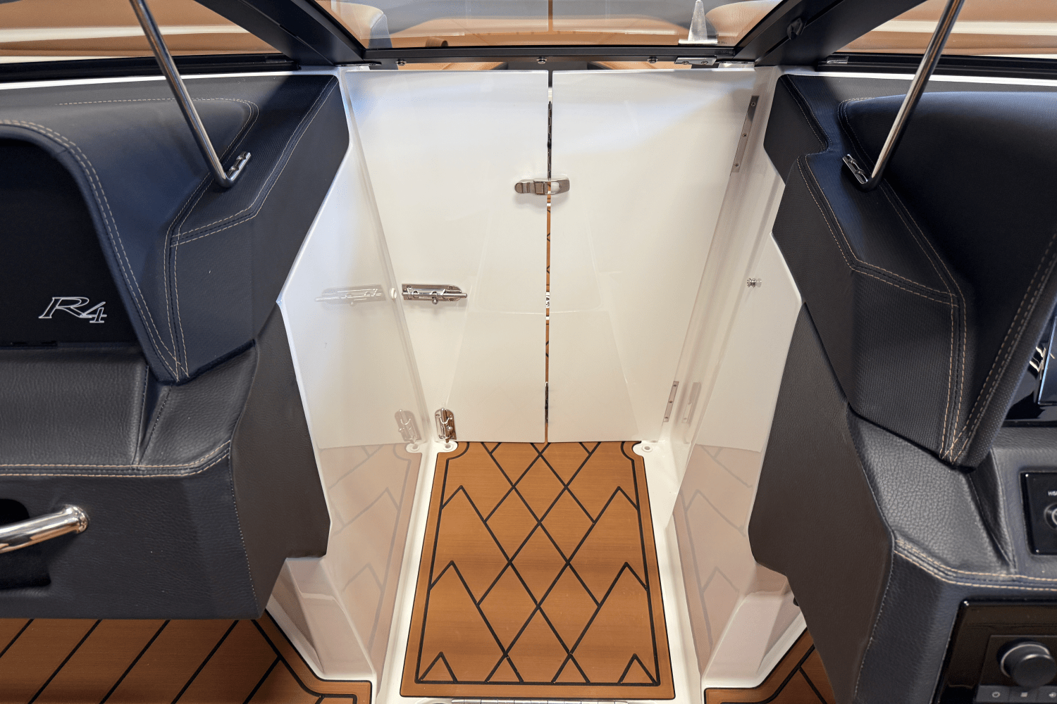 2026 Cobalt R4 Image Thumbnail #68