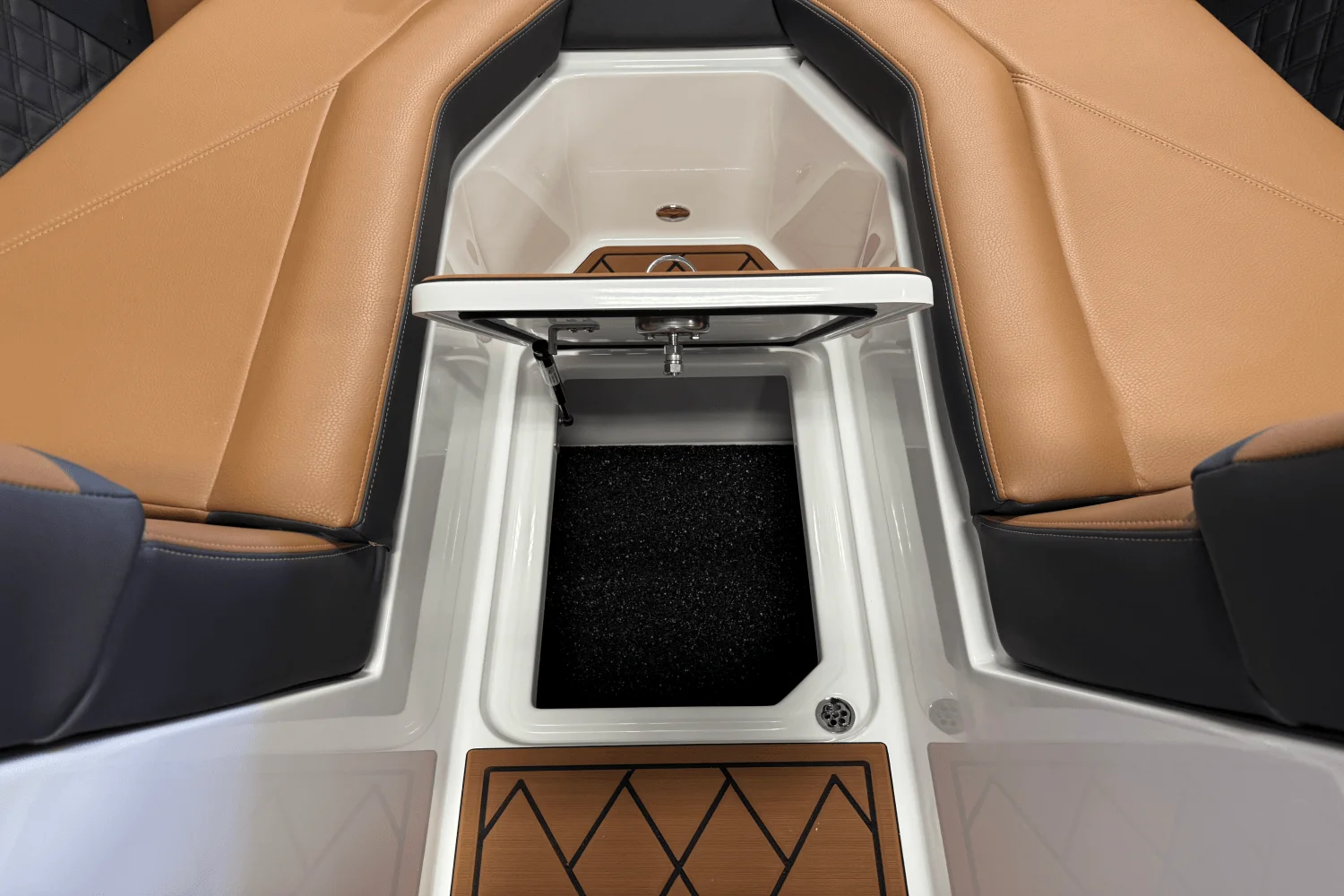 2026 Cobalt R4 Image Thumbnail #70