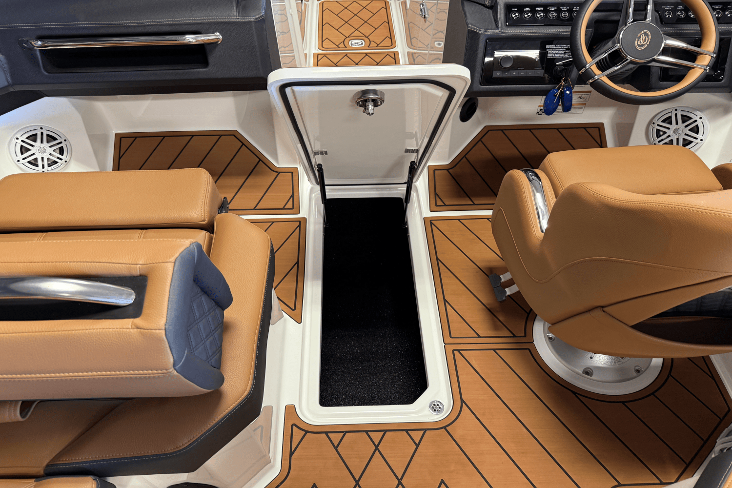 2026 Cobalt R4 Image Thumbnail #46