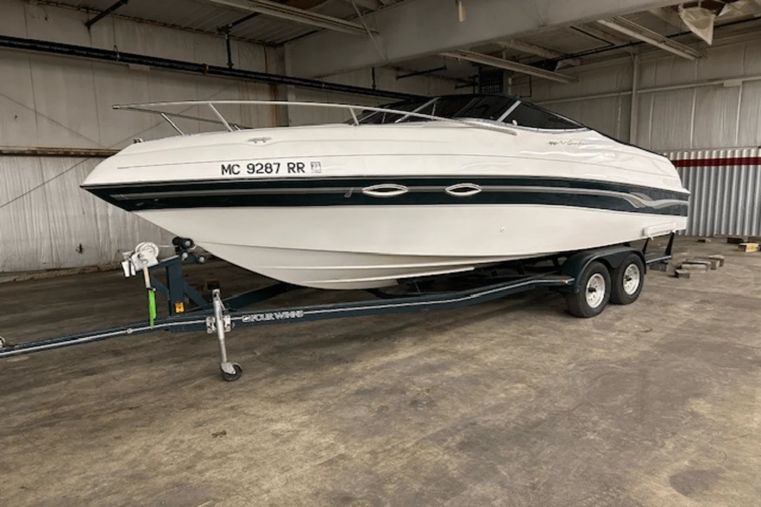 1999 Four Winns SUNDOWNER Image Thumbnail #0