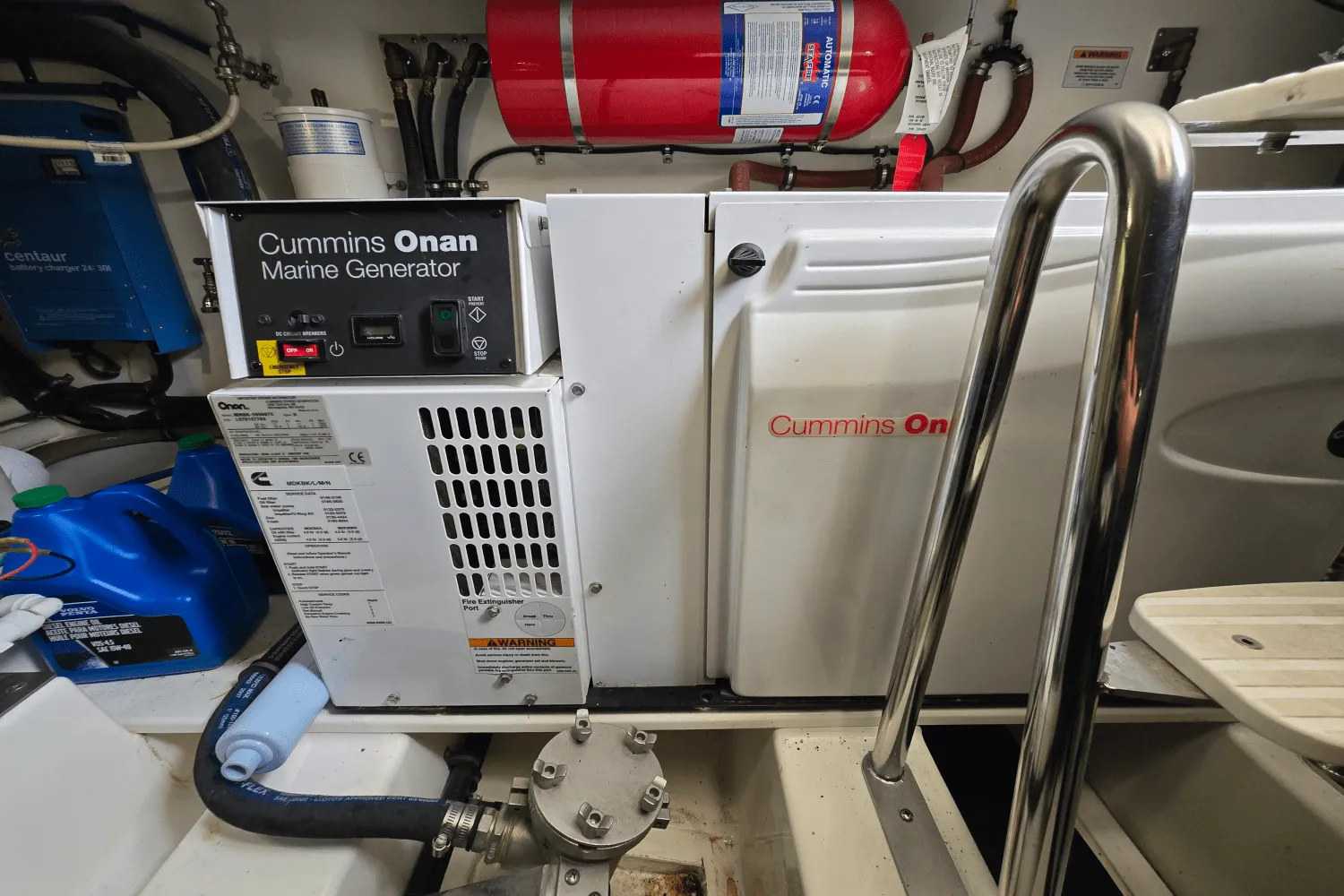 2009 Riviera 4400 SPORT YACHT Image Thumbnail #37