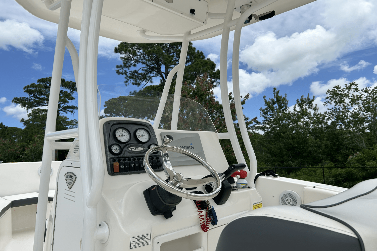 2015 Tidewater 22 Image Thumbnail #14