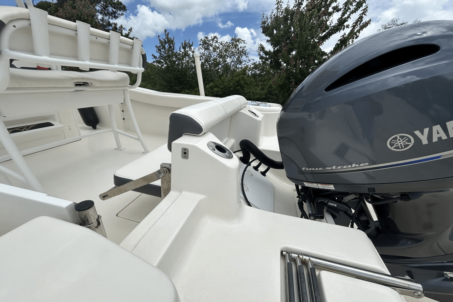 2015 Tidewater 22 Image Thumbnail #11