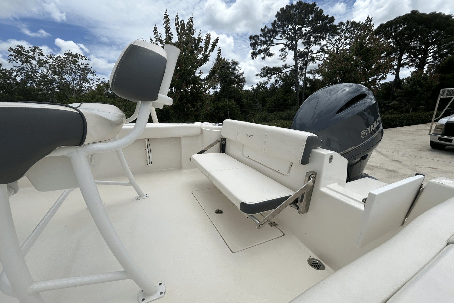 2015 Tidewater 22 Image Thumbnail #12