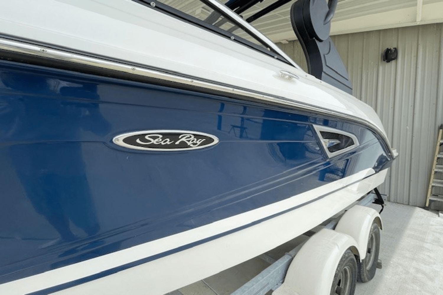 2019 Sea Ray 230 SLX Image Thumbnail #18