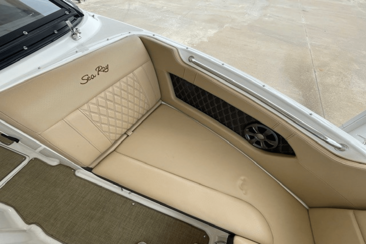 2019 Sea Ray 230 SLX Image Thumbnail #25