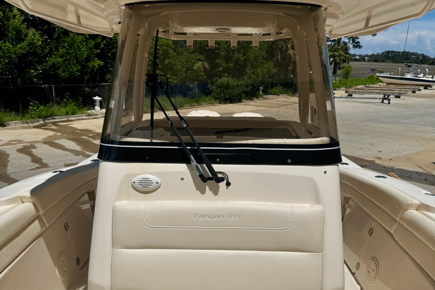 2021 Grady-White 271 CANYON Image Thumbnail #12