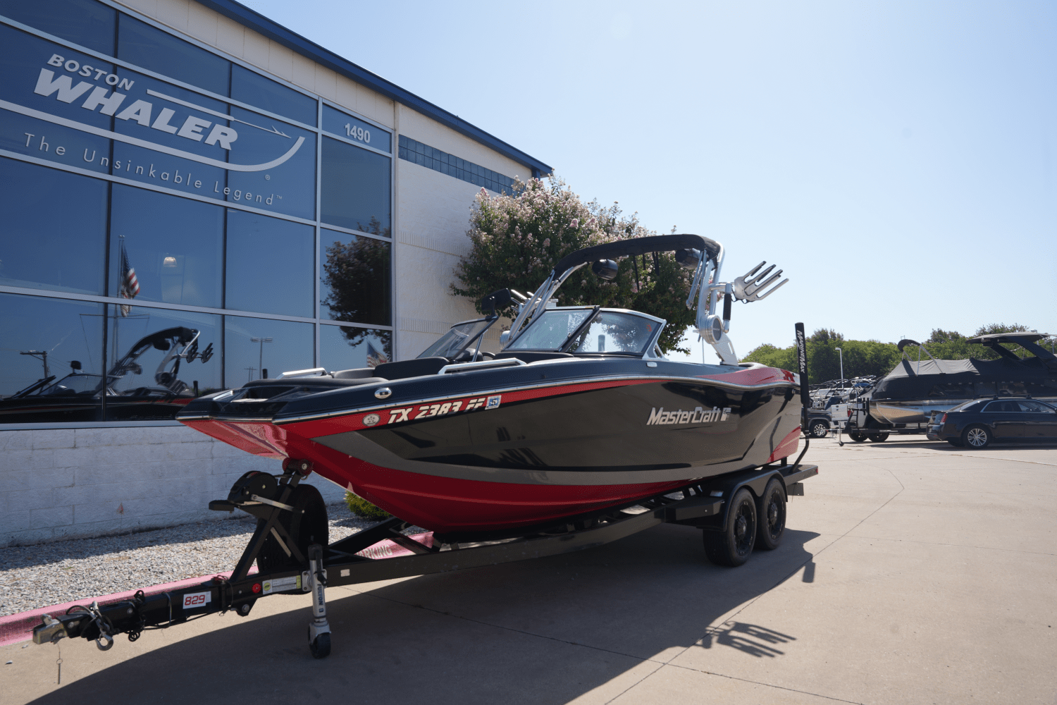 2019 Mastercraft XT22 Image Thumbnail #1
