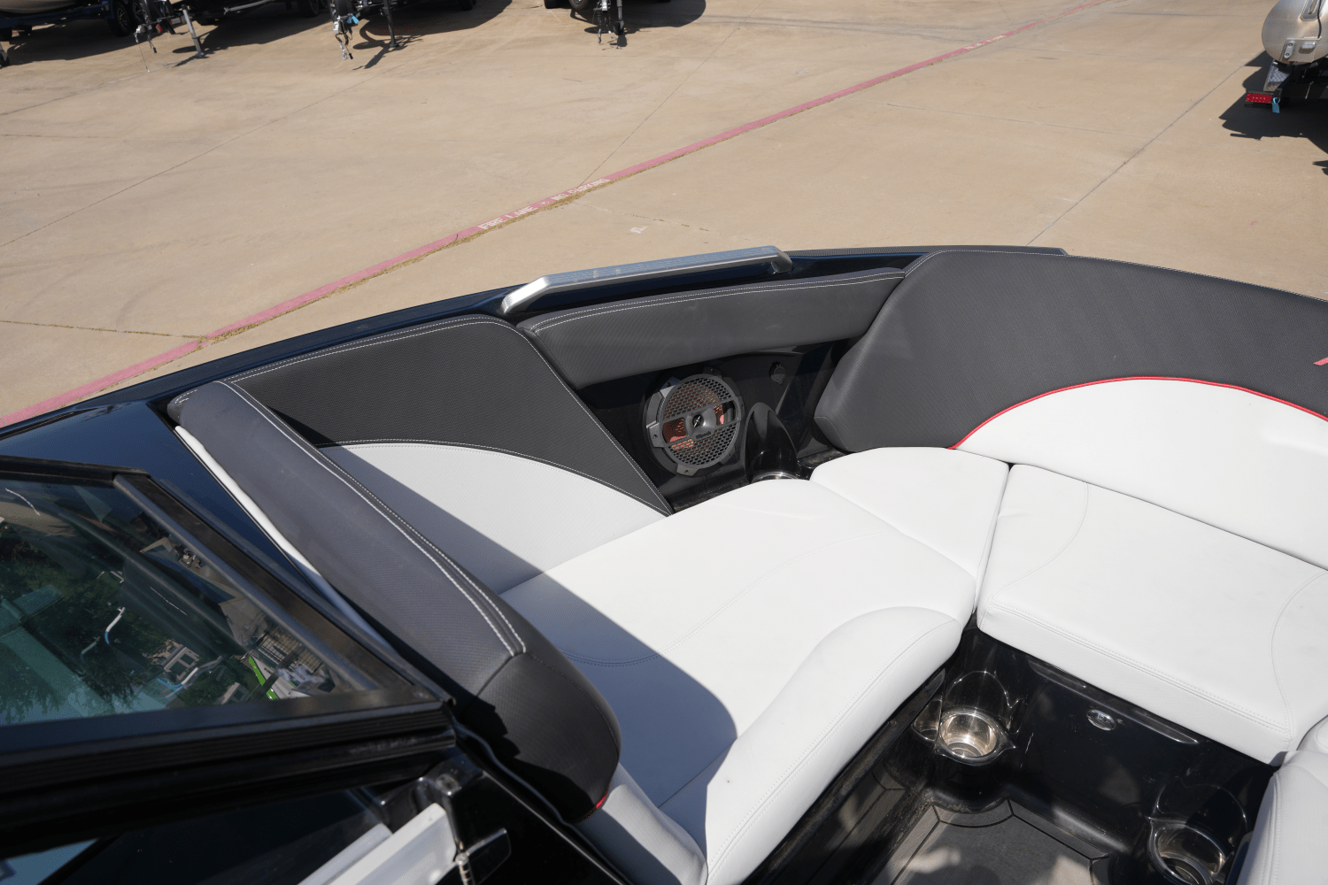 2019 Mastercraft XT22 Image Thumbnail #28