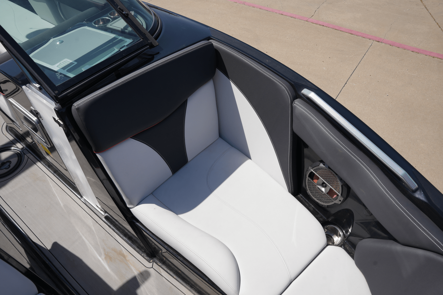 2019 Mastercraft XT22 Image Thumbnail #32