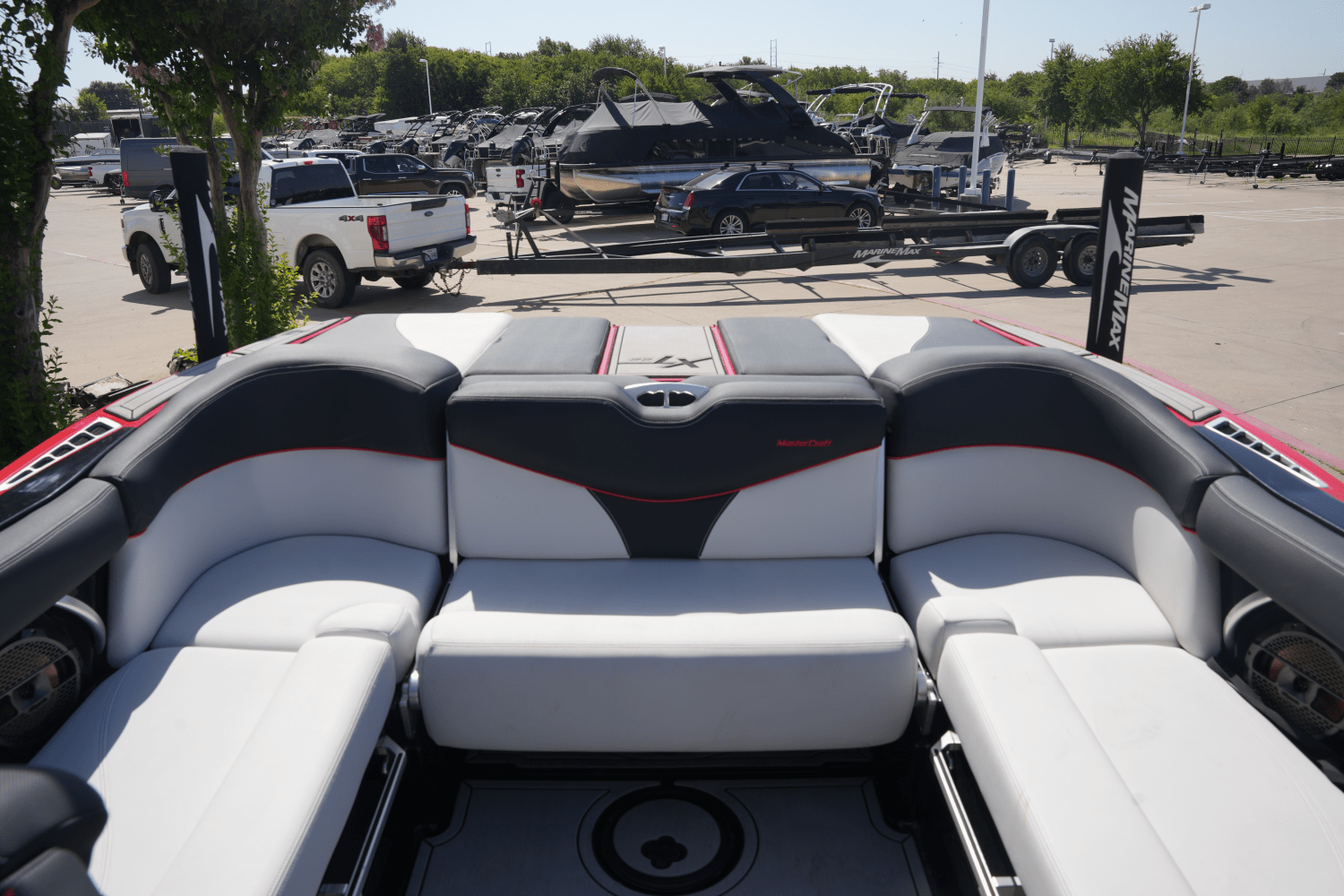 2019 Mastercraft XT22 Image Thumbnail #14