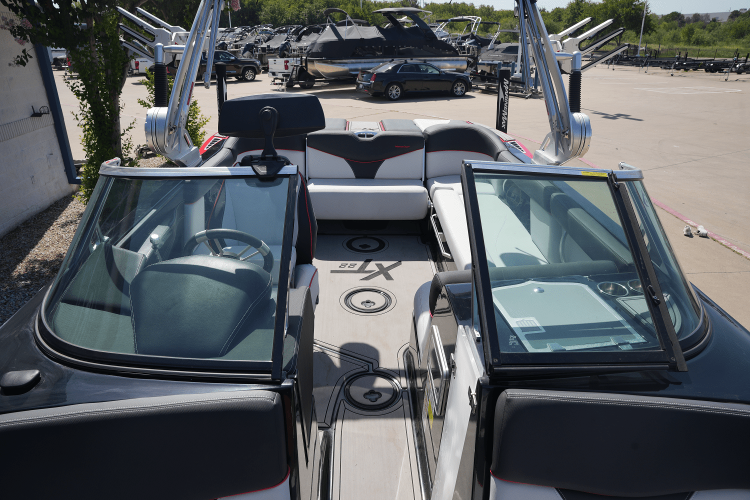 2019 Mastercraft XT22 Image Thumbnail #33