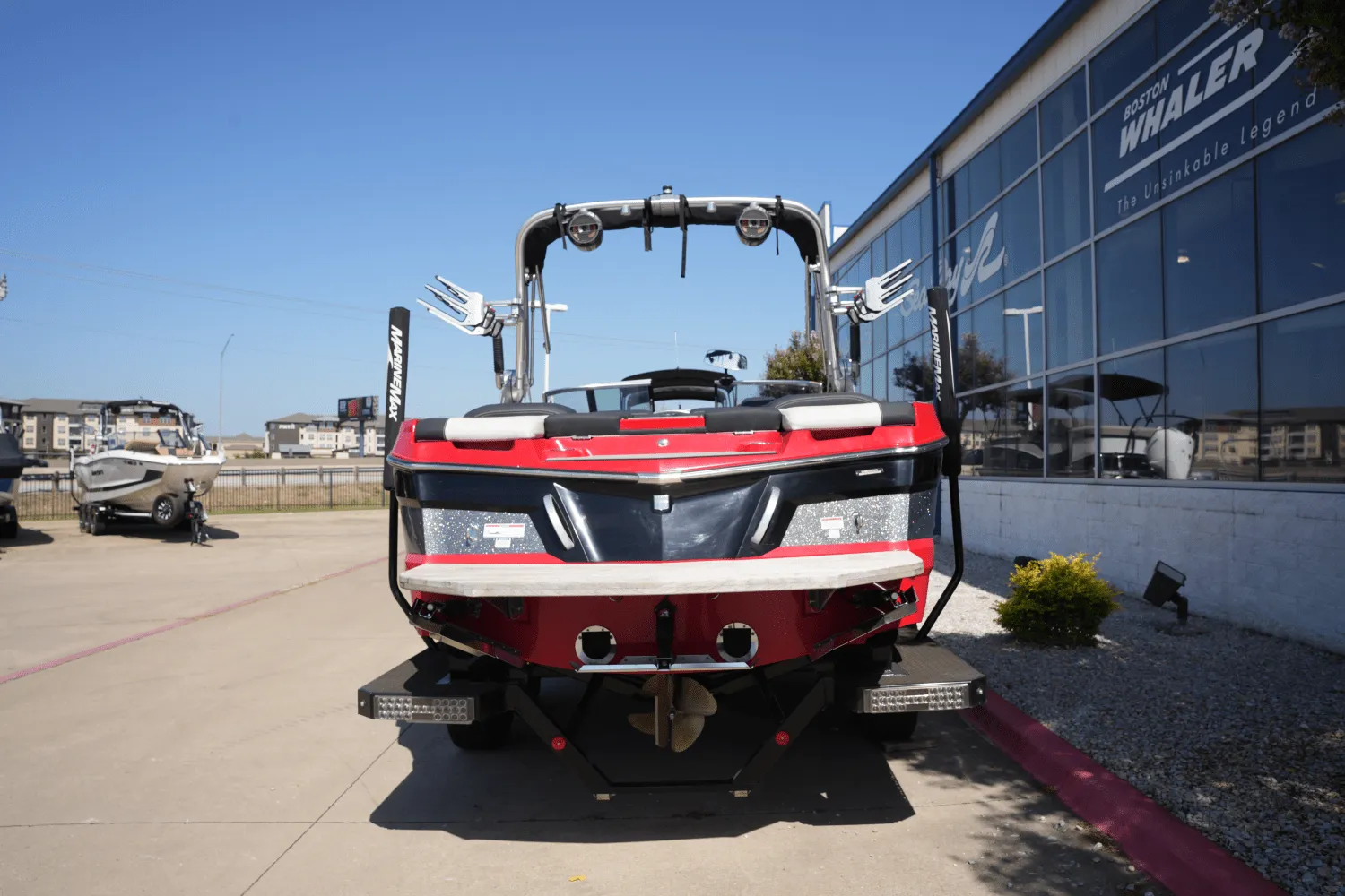 2019 Mastercraft XT22 Image Thumbnail #3