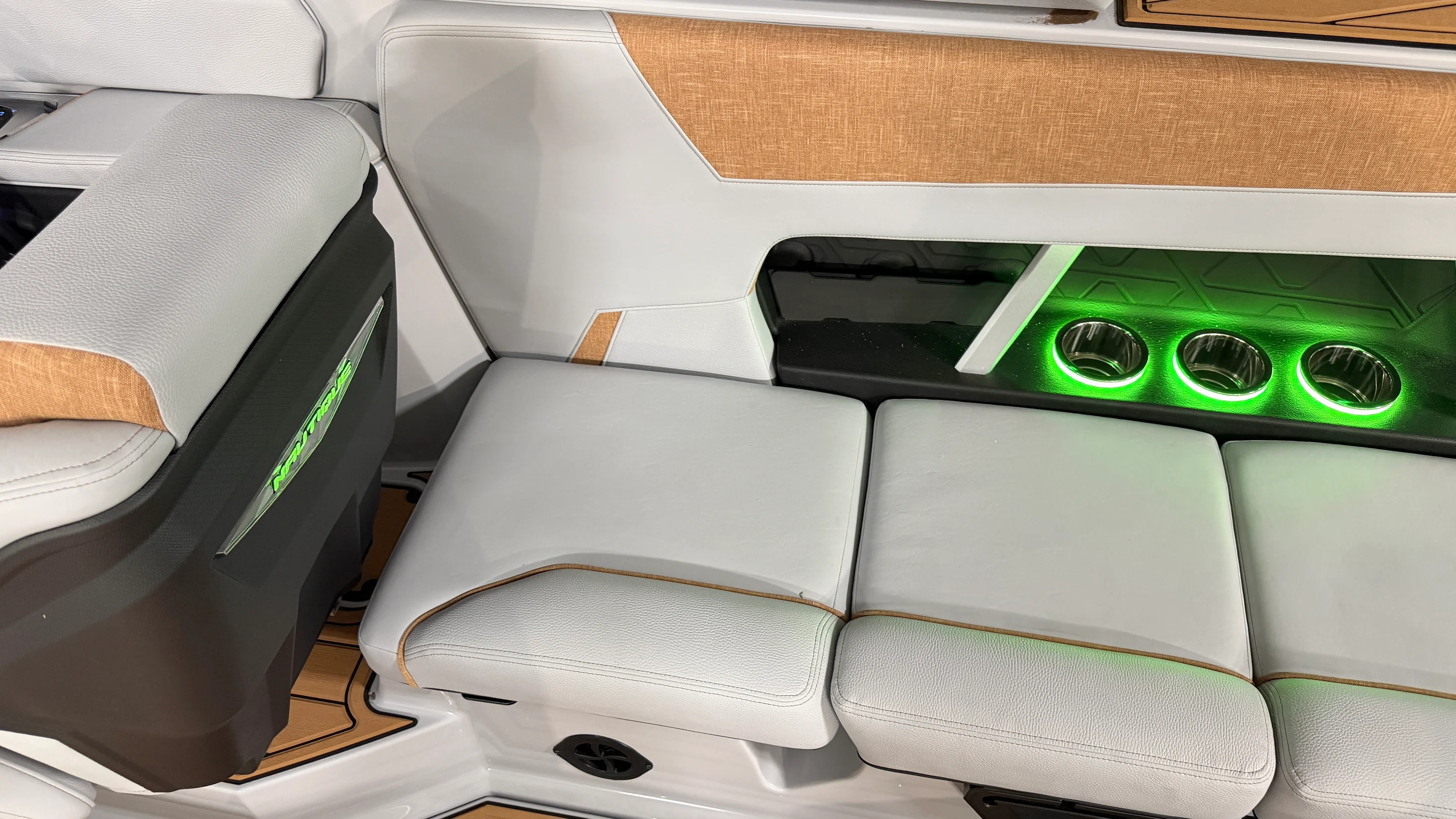 2026 Nautique Super Air Nautique GS22 Image Thumbnail #25