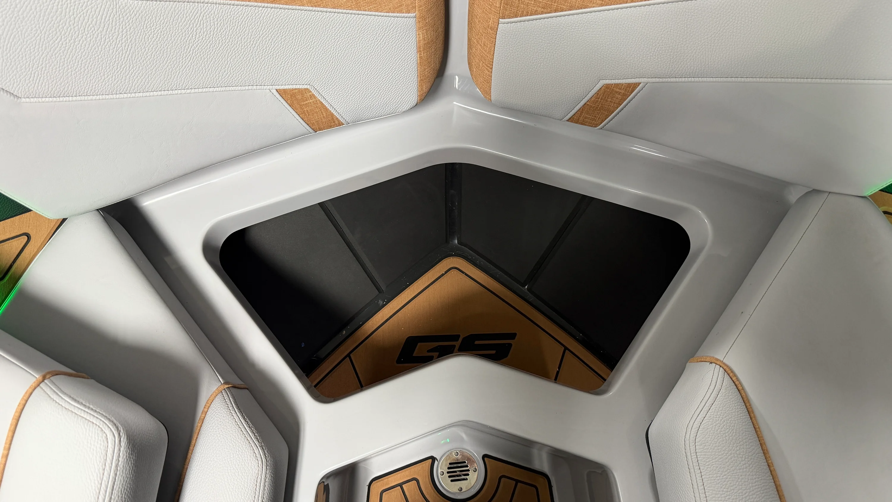 2026 Nautique Super Air Nautique GS22 Image Thumbnail #97