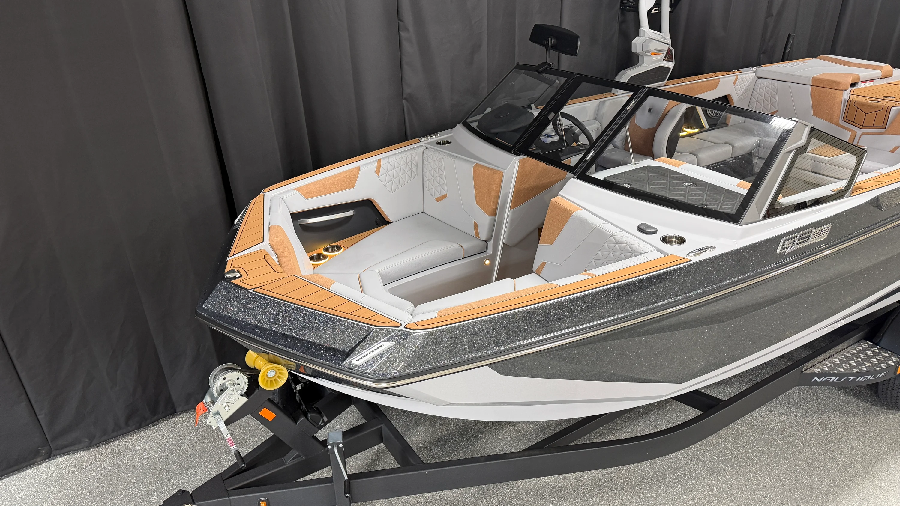2026 Nautique Super Air Nautique GS22 Image Thumbnail #4