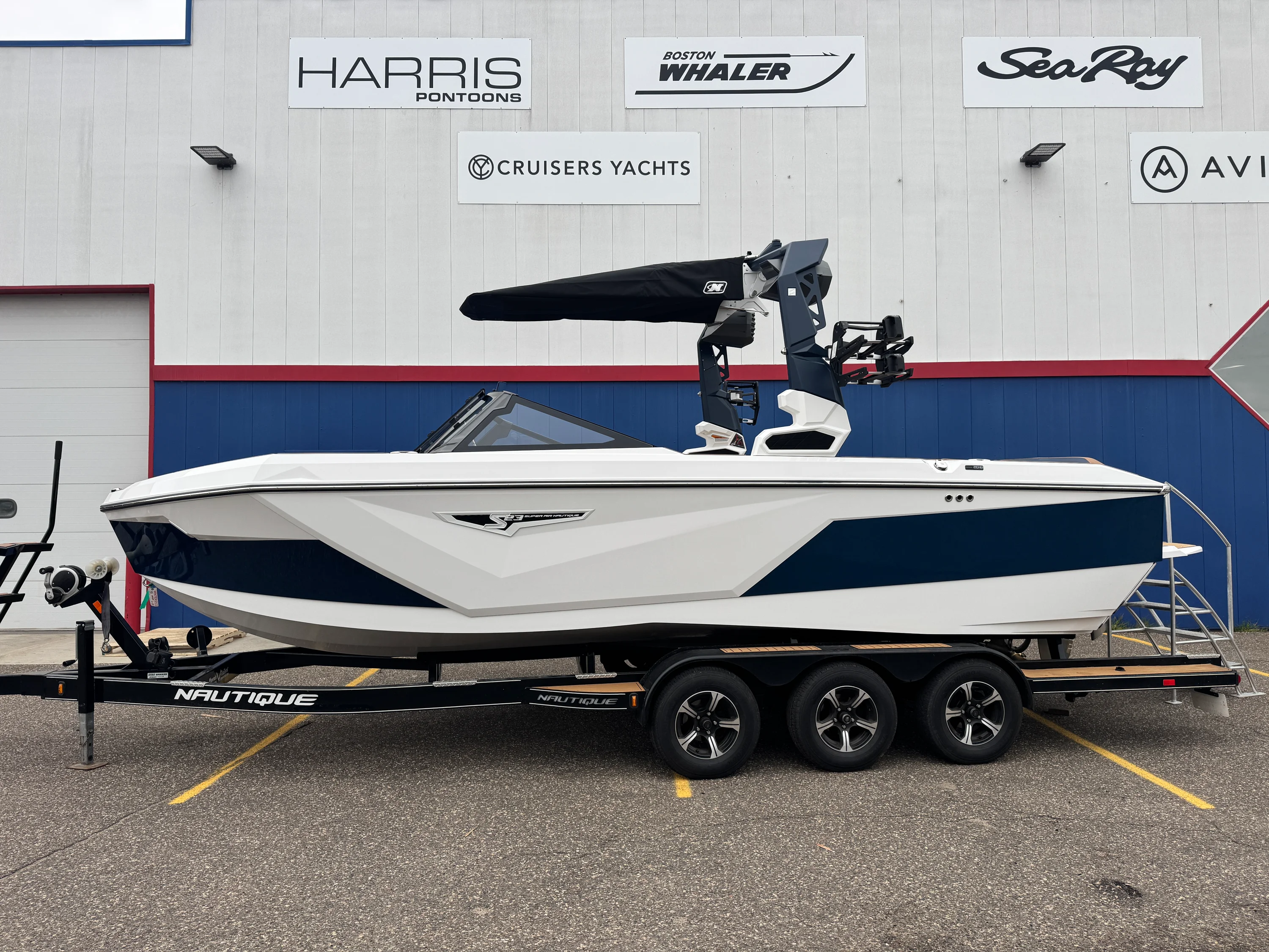 2026 Nautique Super Air Nautique S23 Image Thumbnail #0