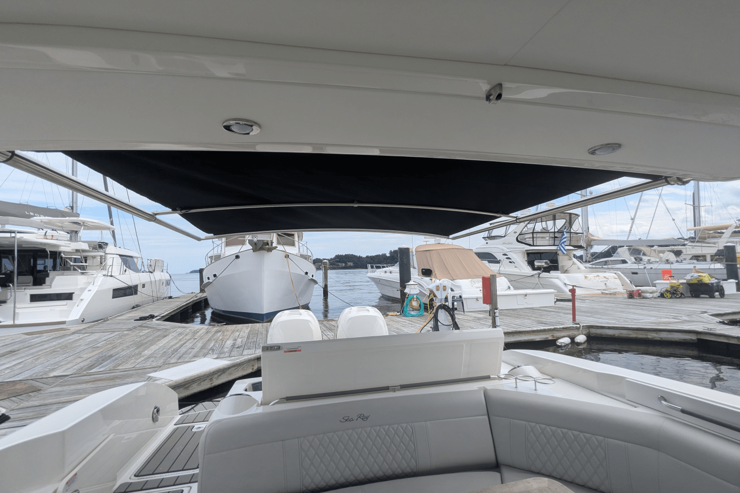 2023 Sea Ray 350 SLX Image Thumbnail #29