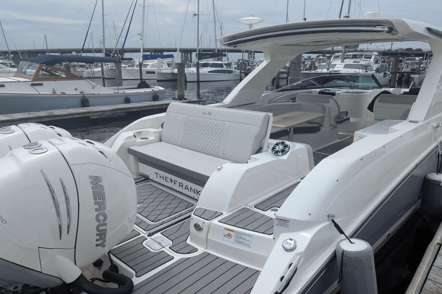 2023 Sea Ray 350 SLX Image Thumbnail #27