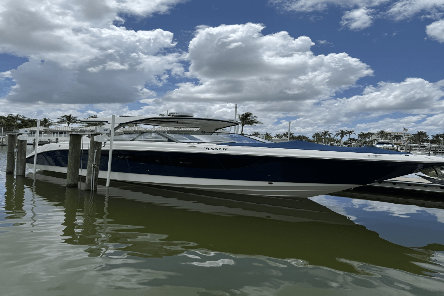 2022 Sea Ray 400 SLX-OB Image Thumbnail #4