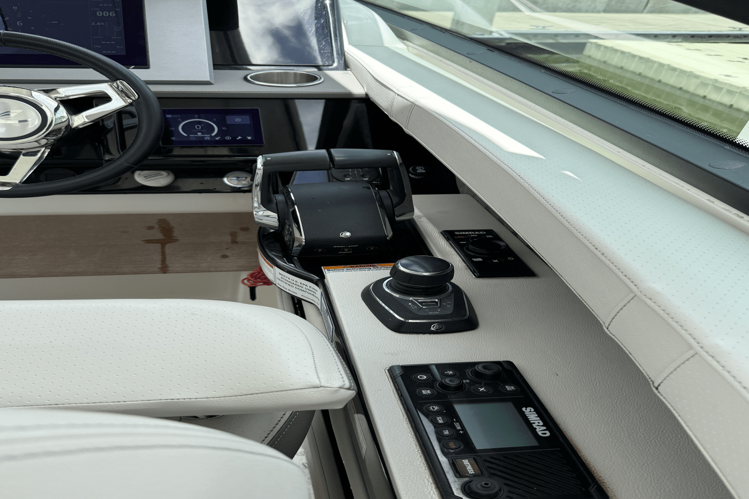 2022 Sea Ray 400 SLX-OB Image Thumbnail #9