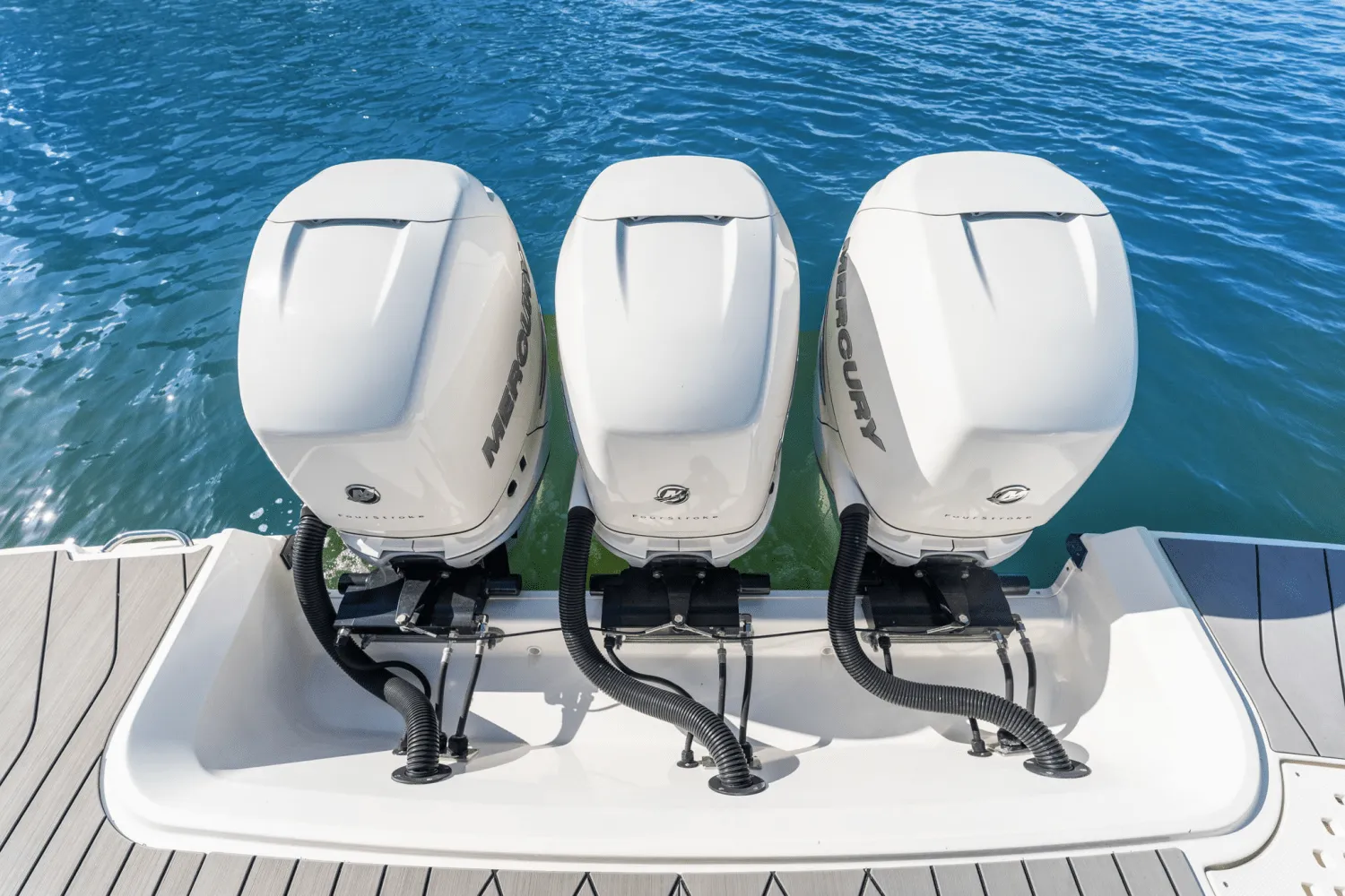 2022 Sea Ray 400 SLX-OB Image Thumbnail #46