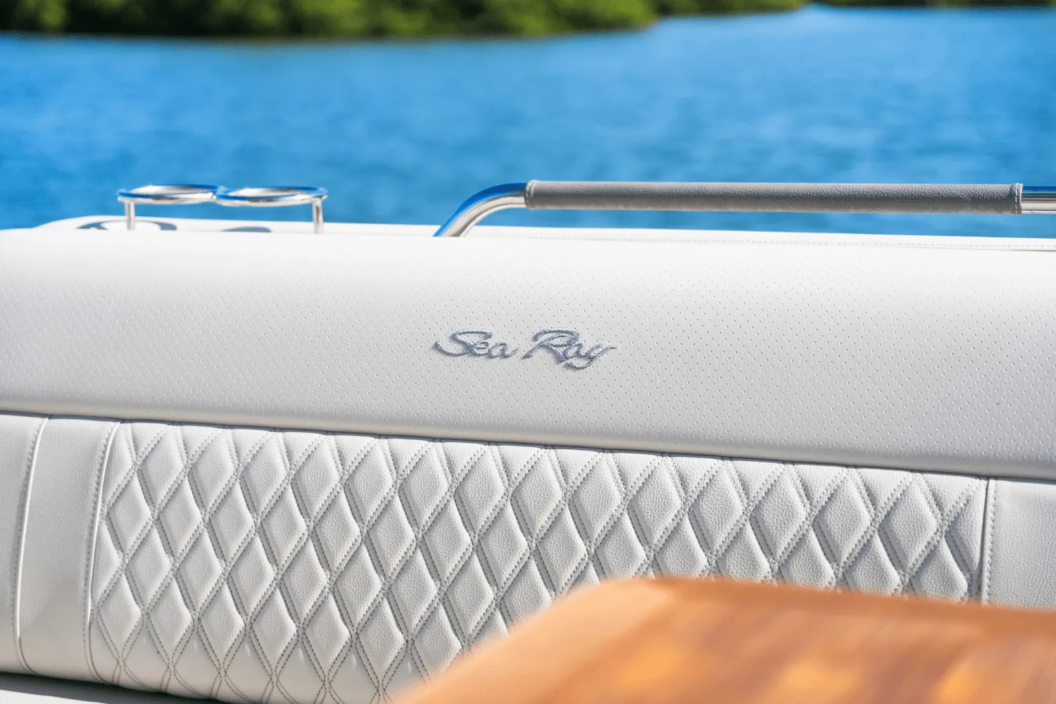 2022 Sea Ray 400 SLX-OB Image Thumbnail #40