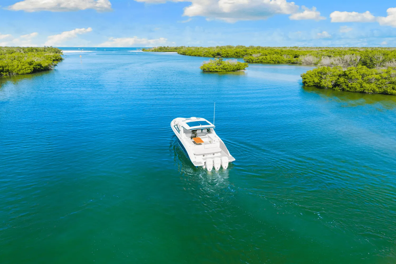 2022 Sea Ray 400 SLX-OB Image Thumbnail #14