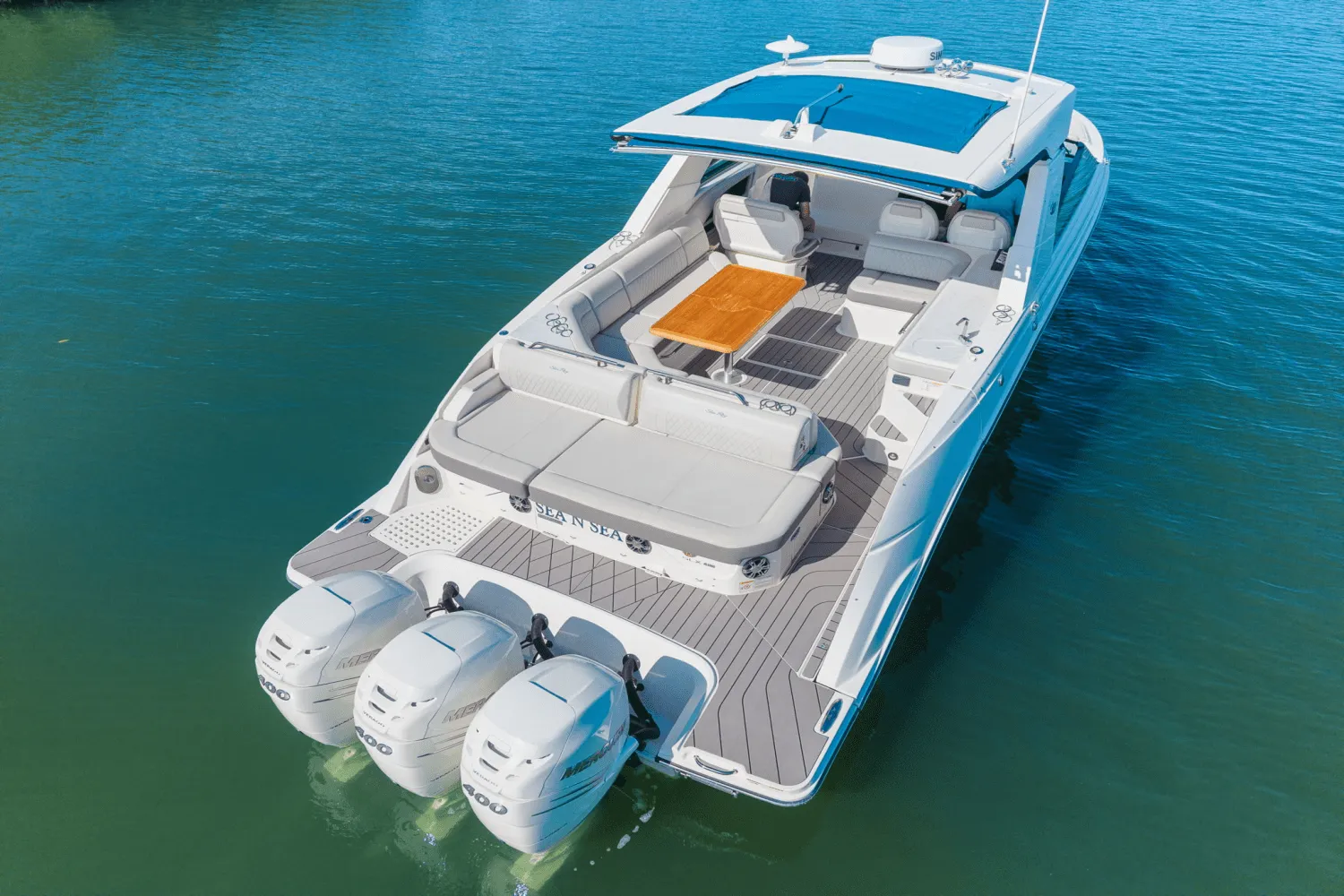 2022 Sea Ray 400 SLX-OB Image Thumbnail #13