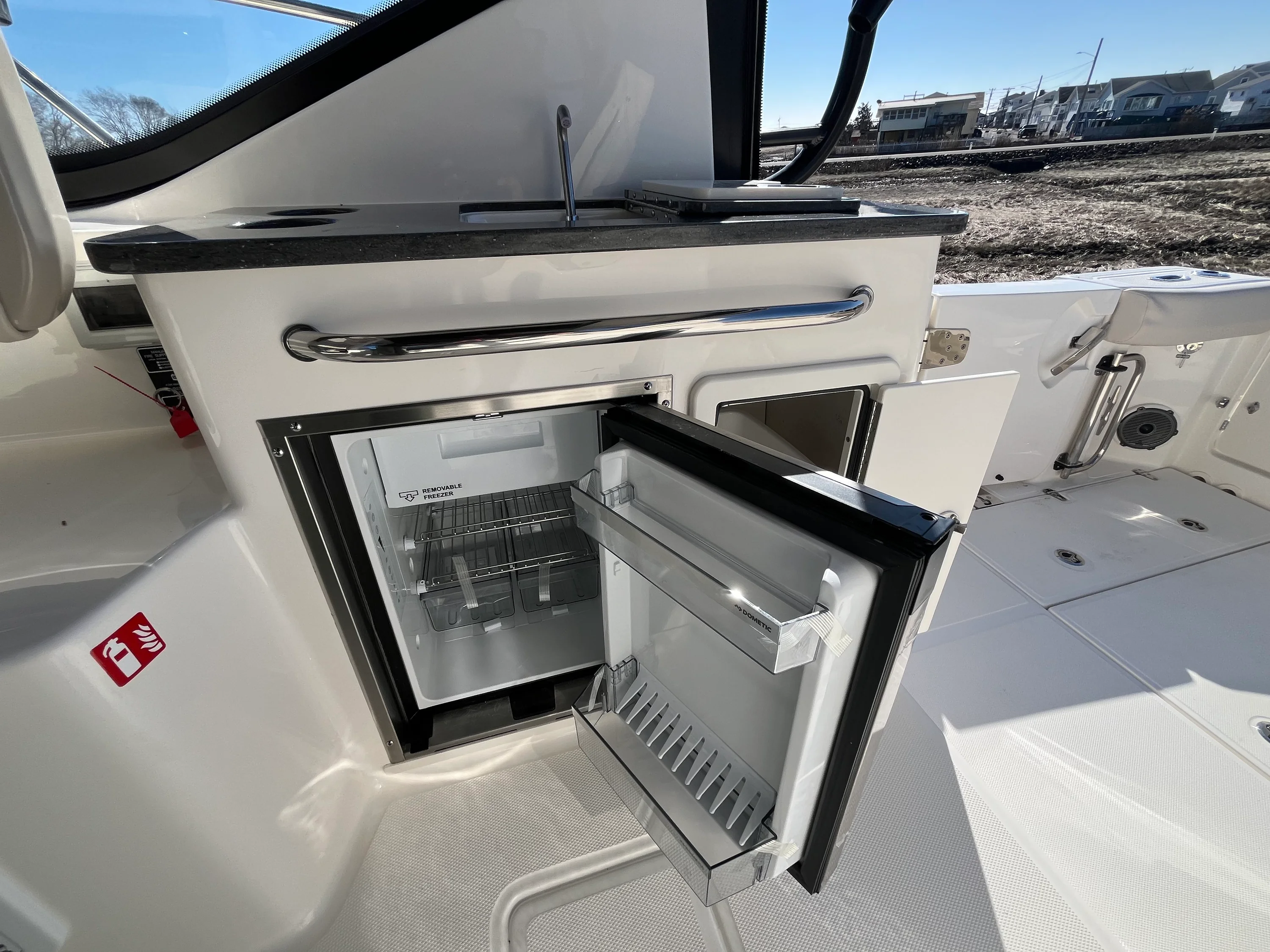 2026 Boston Whaler 325 Conquest Image Thumbnail #17