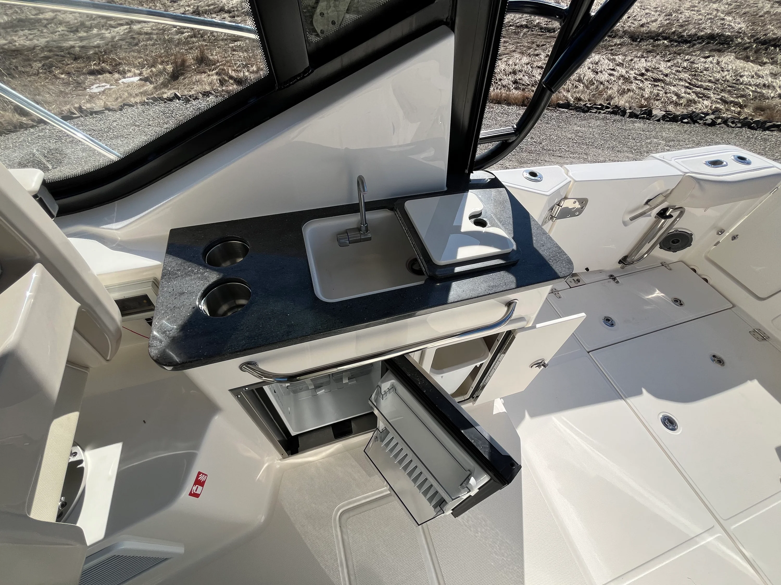 2026 Boston Whaler 325 Conquest Image Thumbnail #18