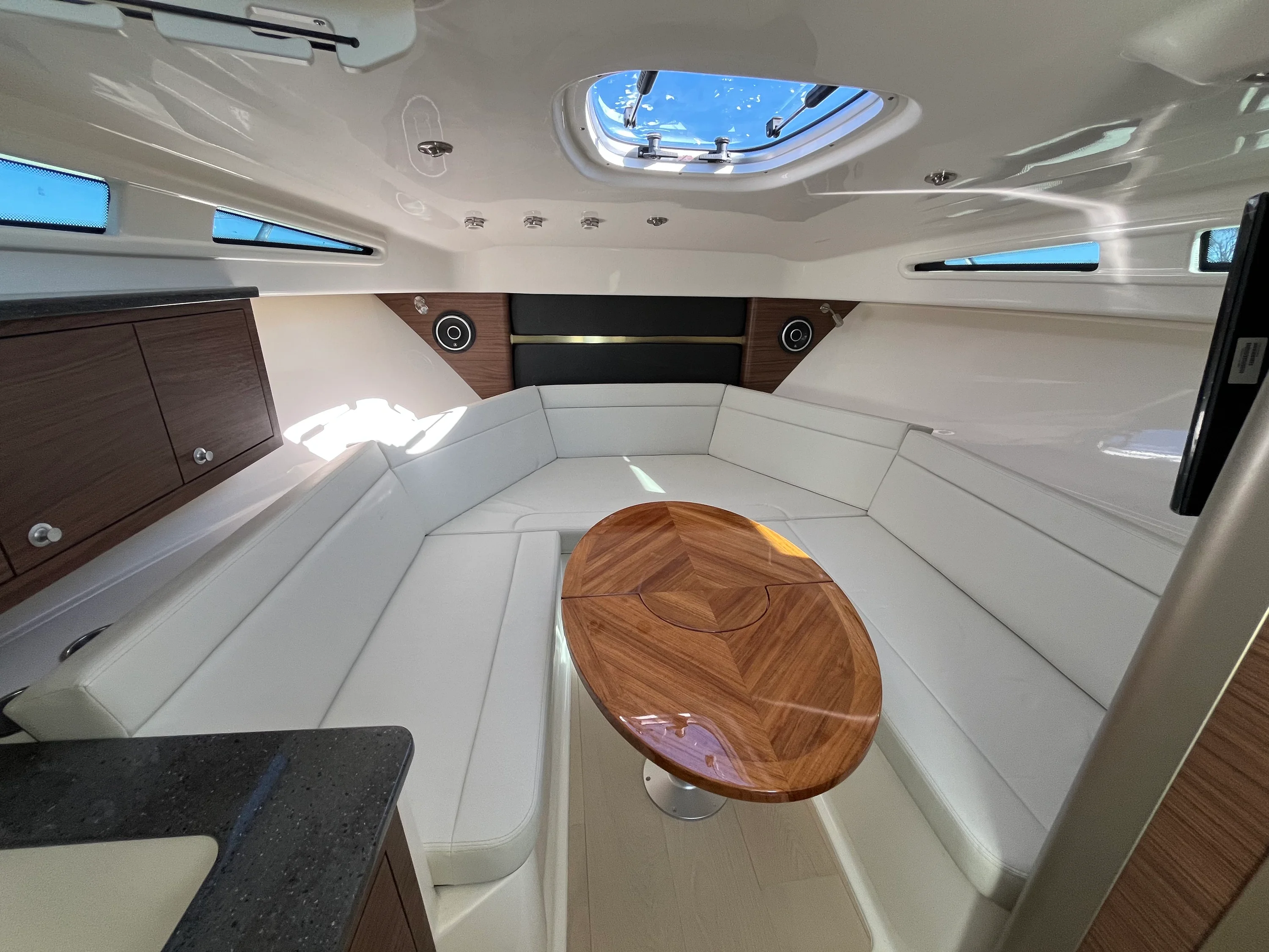 2026 Boston Whaler 325 Conquest Image Thumbnail #26