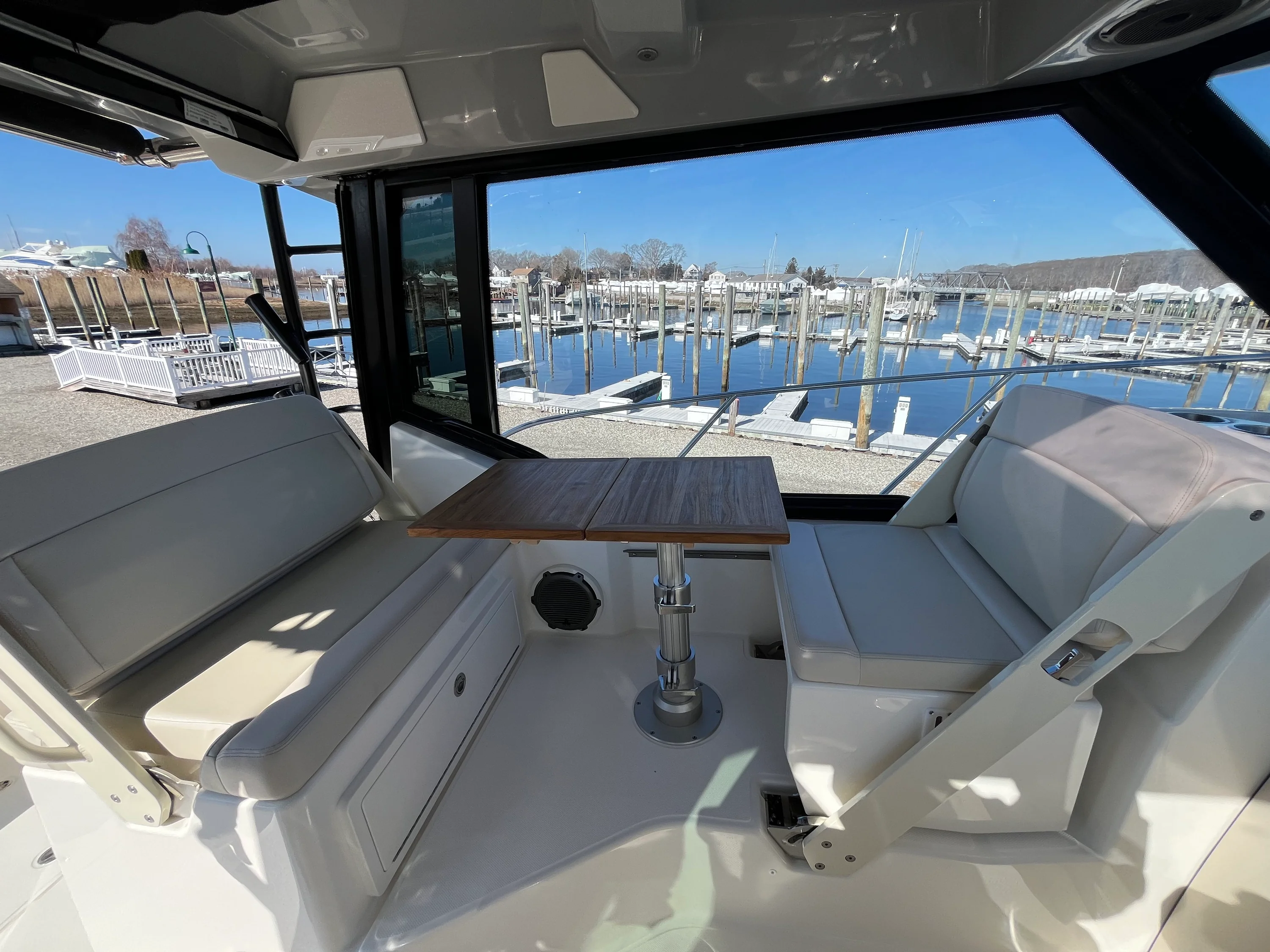 2026 Boston Whaler 325 Conquest Image Thumbnail #20