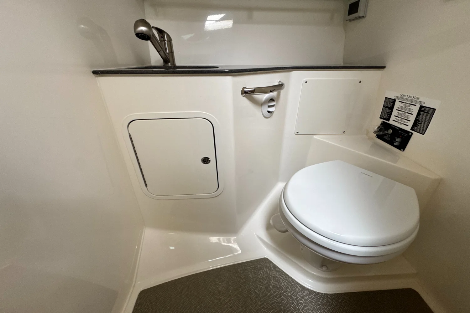 2026 Boston Whaler 325 Conquest Image Thumbnail #45