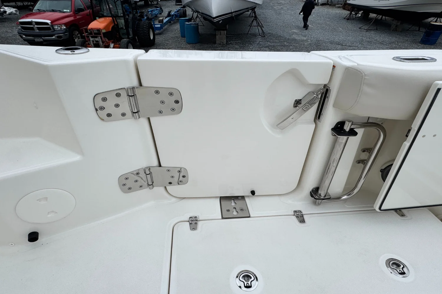 2026 Boston Whaler 325 Conquest Image Thumbnail #14