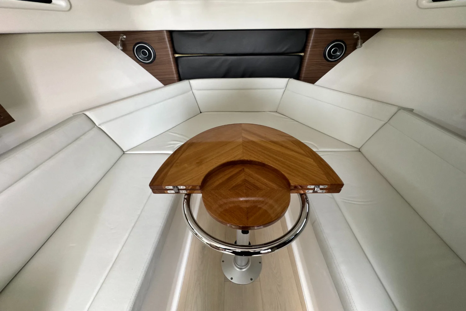 2026 Boston Whaler 325 Conquest Image Thumbnail #37