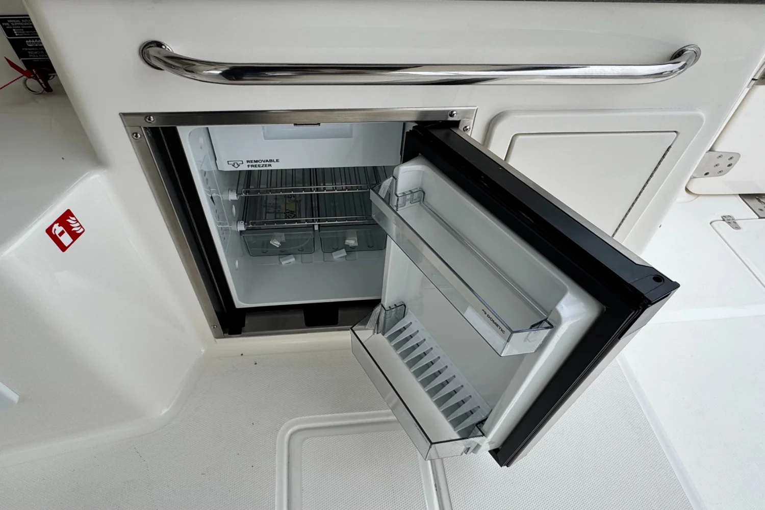 2026 Boston Whaler 325 Conquest Image Thumbnail #21